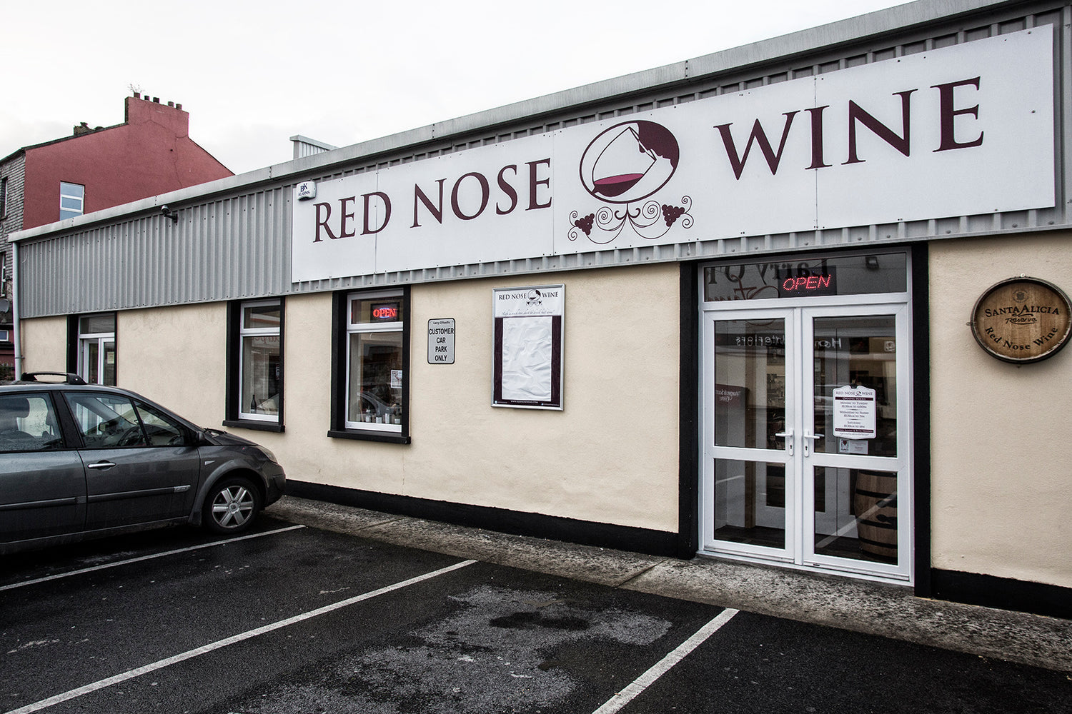 About Red Nose Wine